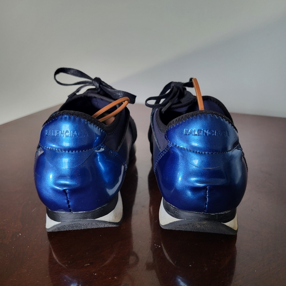 Navy Blue Sneakers with Hybrid Design and Elastic Strap - Picture 5 of 13